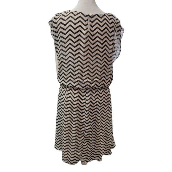 Tacera Chevron Mini Dress PM Petite Blouson Elastic Waist Beachy Boho Vacation - Picture 6 of 8